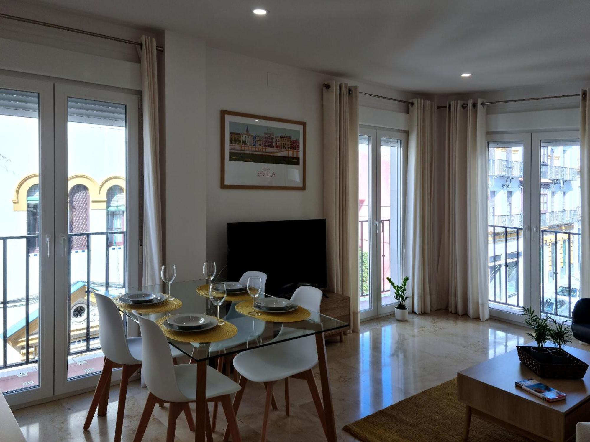 Ad21Sevilla - Suite Buitenkant foto